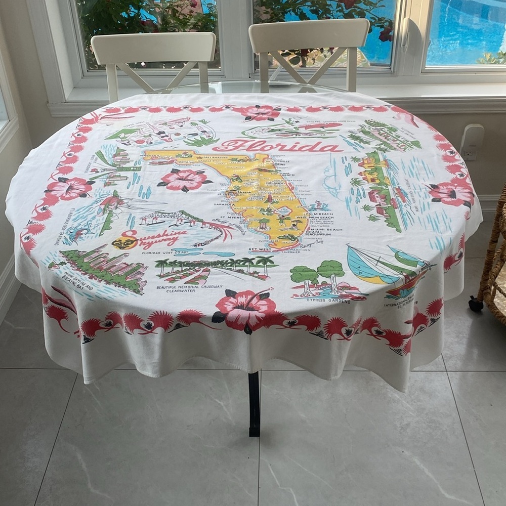 1950’s Florida Map Tablecloth with Red & Yellow Accents 52x48”